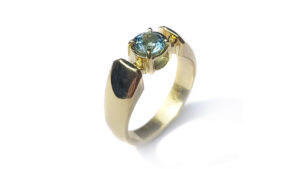 ring briljantgeslepen aquamarijn